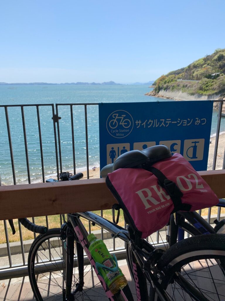 道の駅みつ　サイクルラック